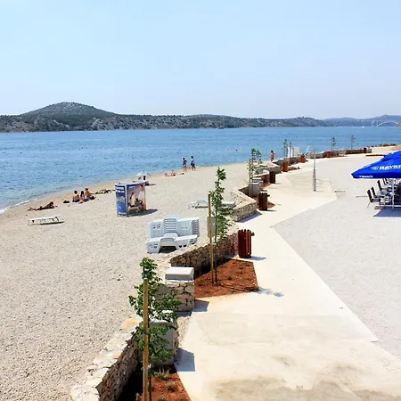 With Wifi - 23258 Šibenik
